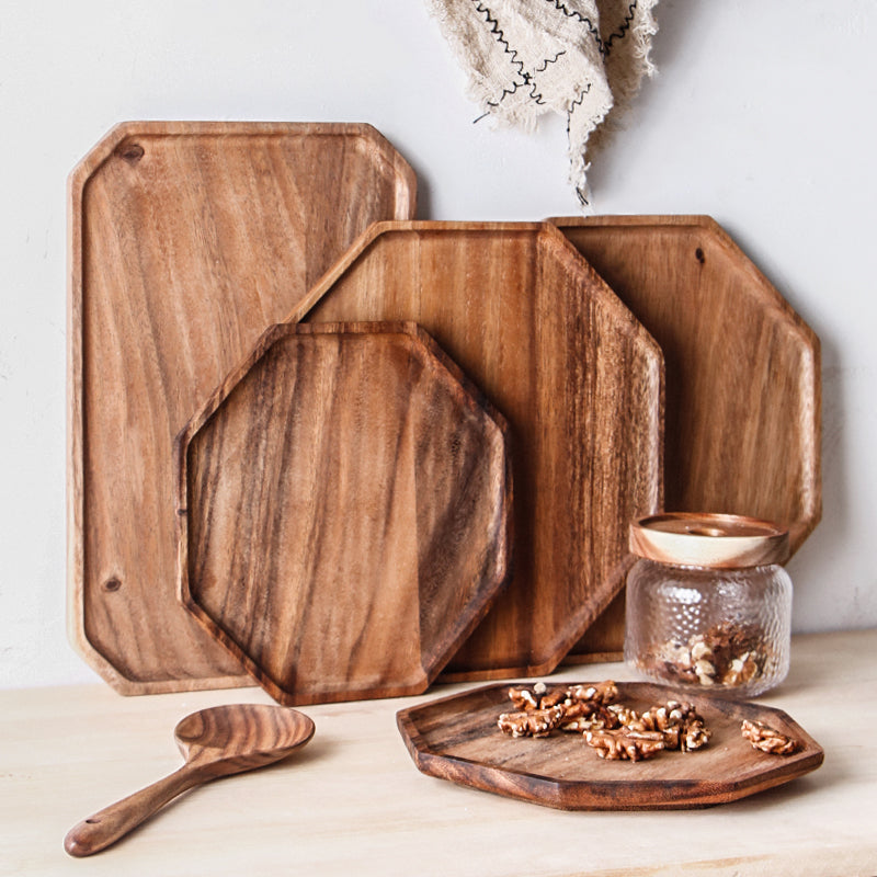 Irregular solid wood tray