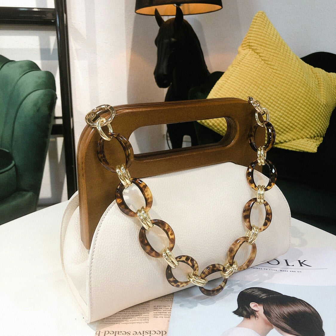 Acrylic wood clip bag