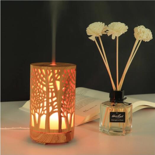 Hollow wood grain humidifier